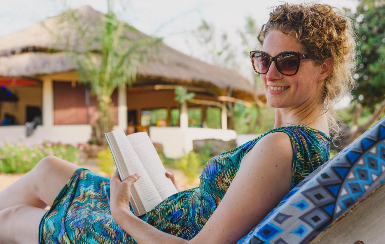 Tamba Kuruba Eco-Lodge Folonko Buitenkant foto
