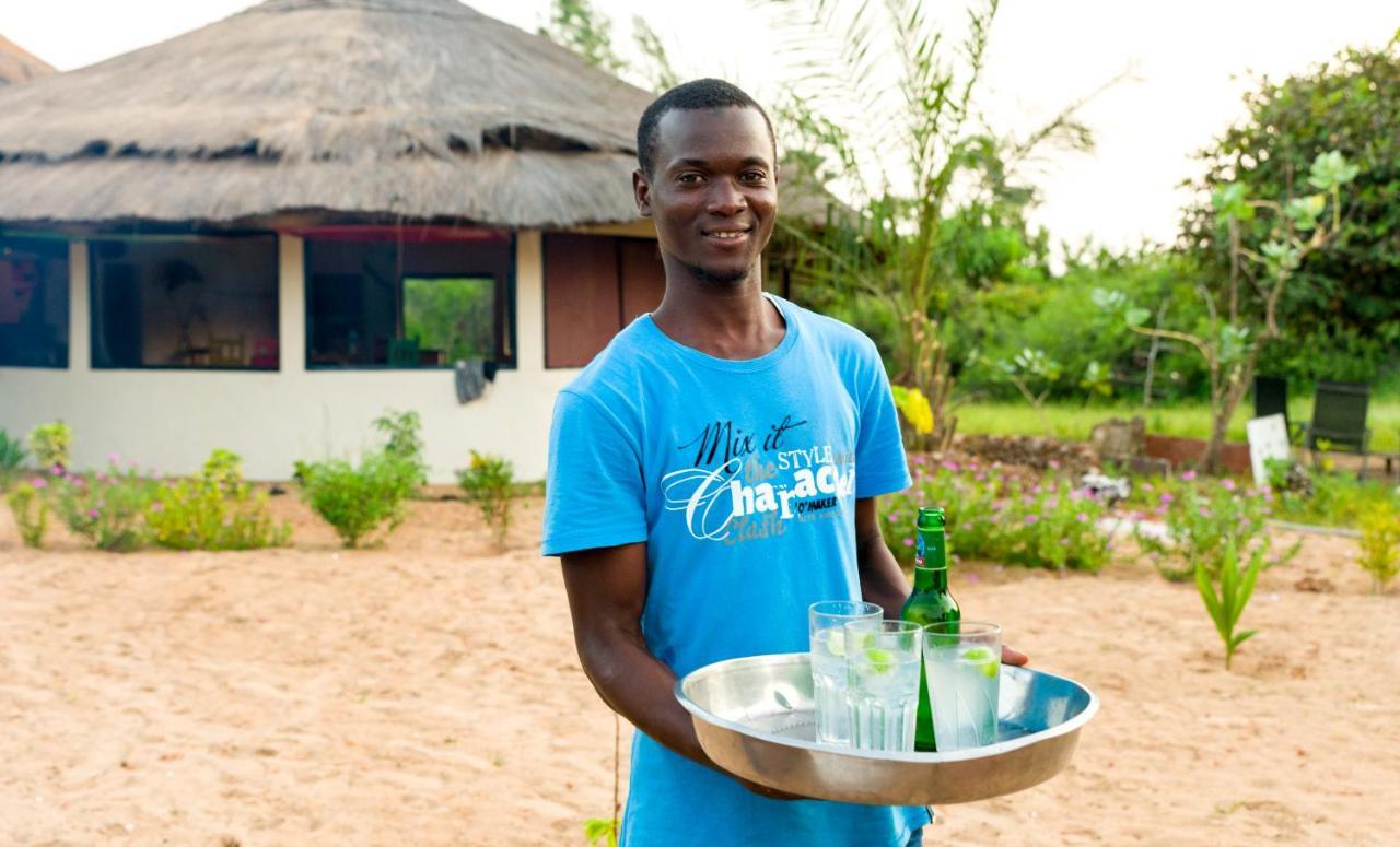Tamba Kuruba Eco-Lodge Folonko Buitenkant foto